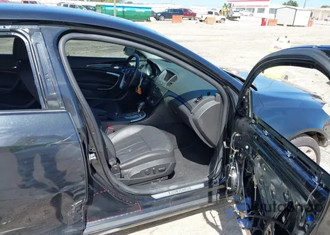 2011 Buick Regal Cxl Turbo Russelsheim z USA, uszkodzony, nr VIN W04G15GV4B1078783